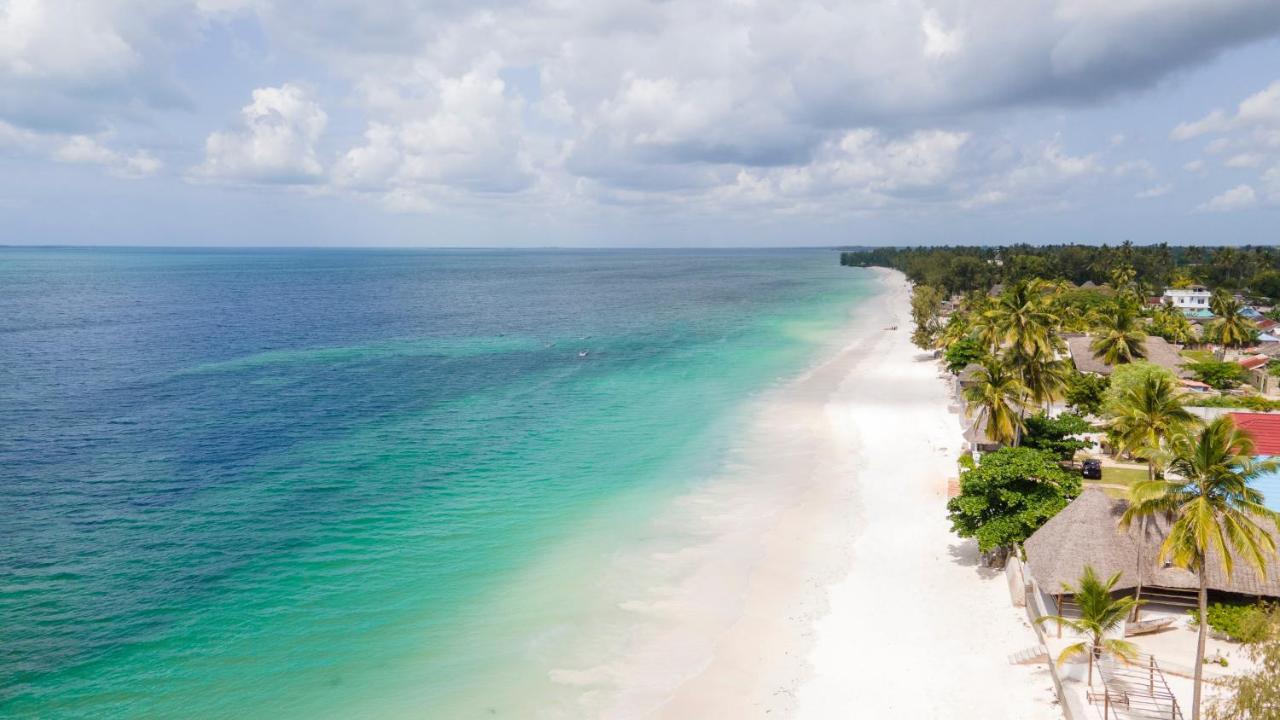 Uroa Beach Lodge Екстер'єр фото