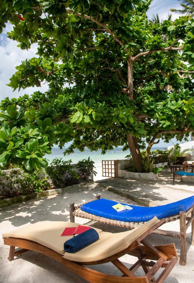 Uroa Beach Lodge Екстер'єр фото