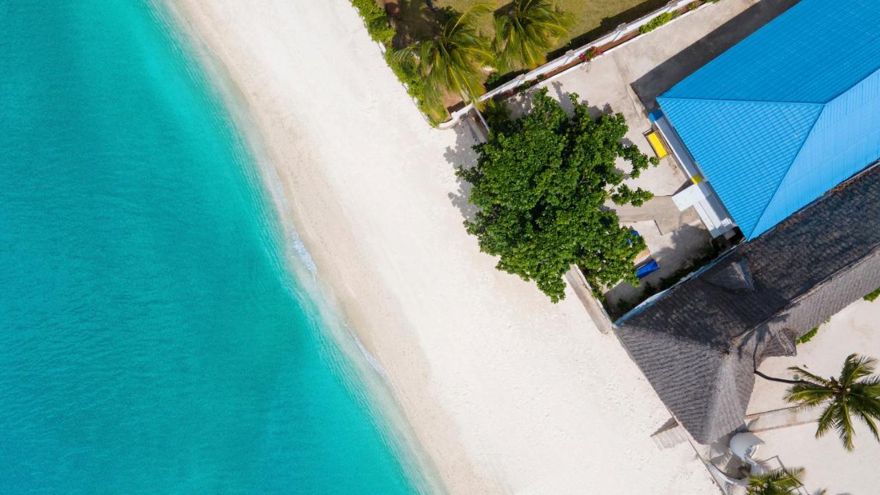 Uroa Beach Lodge Екстер'єр фото